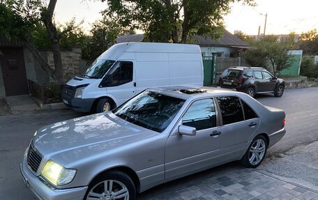 Mercedes-Benz S-Класс, 1998 год, 1 400 000 рублей, 2 фотография