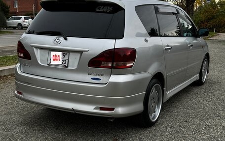 Toyota Ipsum II, 2001 год, 880 000 рублей, 5 фотография