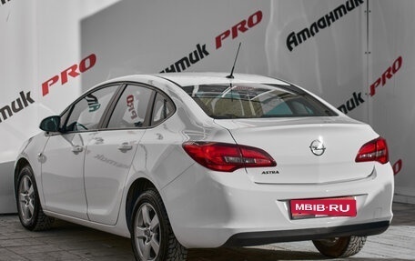 Opel Astra J, 2013 год, 800 000 рублей, 6 фотография