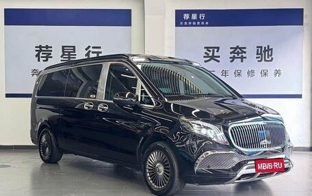 Mercedes-Benz V-Класс, 2022 год, 2 850 000 рублей, 1 фотография