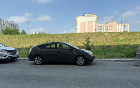 Toyota Prius, 2008 год, 700 000 рублей, 1 фотография