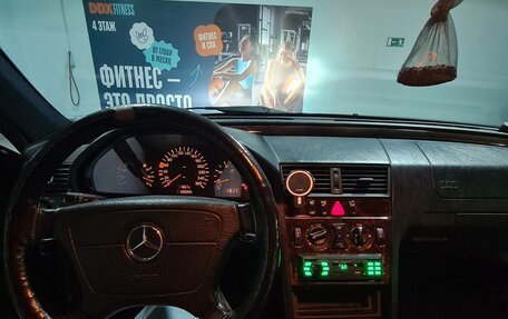 Mercedes-Benz C-Класс, 1998 год, 630 000 рублей, 16 фотография