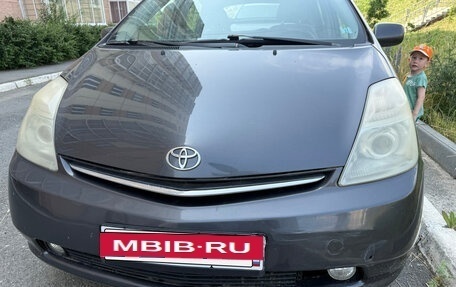 Toyota Prius, 2008 год, 700 000 рублей, 18 фотография
