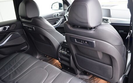 BMW X5, 2019 год, 6 700 000 рублей, 12 фотография