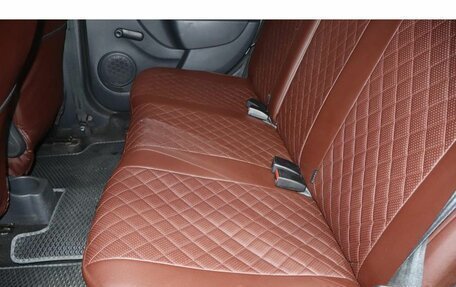 Renault Logan II, 2019 год, 1 049 000 рублей, 7 фотография