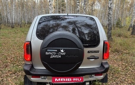 Chevrolet Niva I рестайлинг, 2006 год, 336 336 рублей, 2 фотография