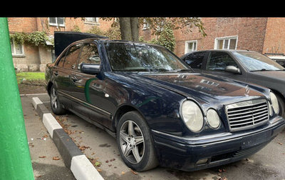 Mercedes-Benz E-Класс, 1997 год, 290 000 рублей, 1 фотография