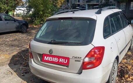 Skoda Fabia II, 2011 год, 520 000 рублей, 4 фотография