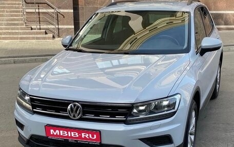 Volkswagen Tiguan II, 2019 год, 2 250 000 рублей, 1 фотография