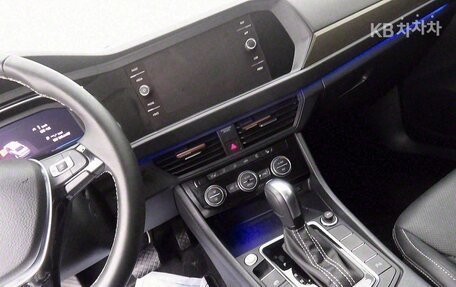 Volkswagen Jetta VII, 2021 год, 1 400 000 рублей, 10 фотография