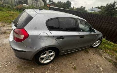 BMW 1 серия, 2005 год, 680 000 рублей, 2 фотография