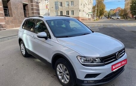 Volkswagen Tiguan II, 2019 год, 2 250 000 рублей, 6 фотография