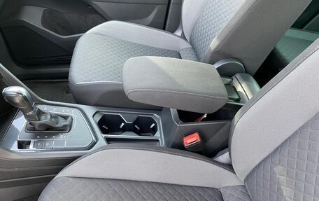 Volkswagen Tiguan II, 2019 год, 2 250 000 рублей, 15 фотография