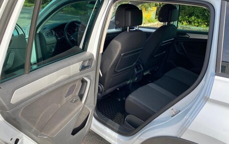 Volkswagen Tiguan II, 2019 год, 2 250 000 рублей, 21 фотография