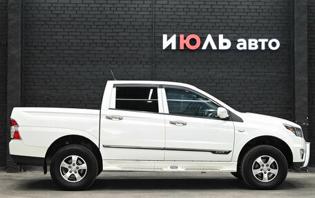 SsangYong Korando Sports, 2014 год, 1 100 000 рублей, 9 фотография