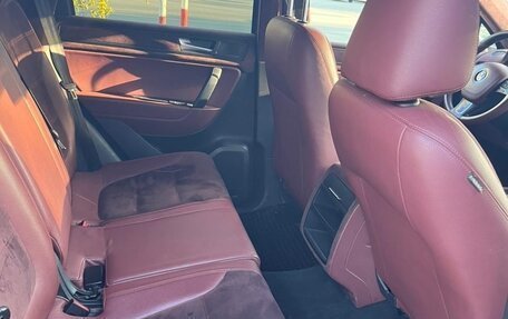 Volkswagen Touareg III, 2012 год, 1 500 000 рублей, 11 фотография