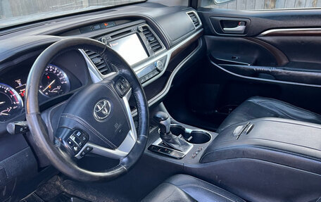 Toyota Highlander III, 2014 год, 2 450 000 рублей, 11 фотография