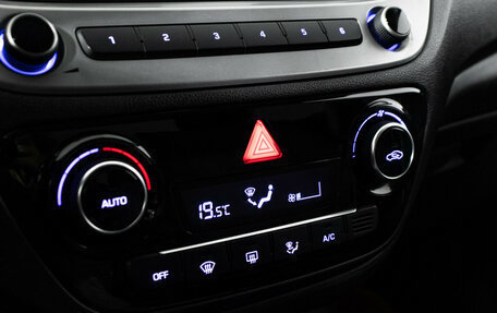 Hyundai Solaris II рестайлинг, 2018 год, 1 299 777 рублей, 15 фотография