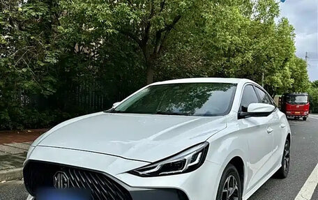 MG 5, 2022 год, 987 555 рублей, 1 фотография