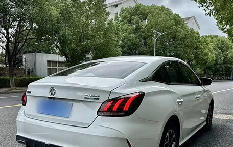 MG 5, 2022 год, 987 555 рублей, 3 фотография