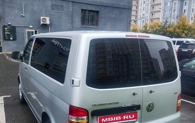 Volkswagen Transporter T5 рестайлинг, 2006 год, 750 000 рублей, 1 фотография