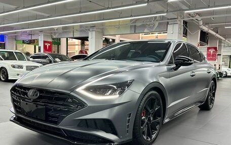 Hyundai Sonata VIII, 2021 год, 1 900 000 рублей, 1 фотография