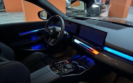 BMW M5, 2024 год, 19 500 000 рублей, 10 фотография