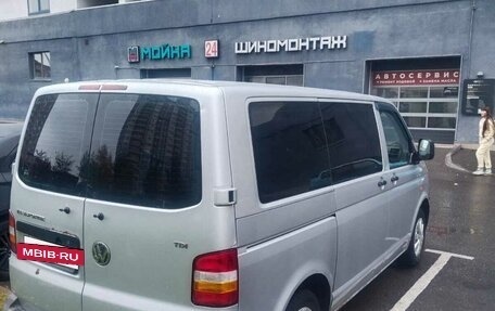 Volkswagen Transporter T5 рестайлинг, 2006 год, 750 000 рублей, 3 фотография