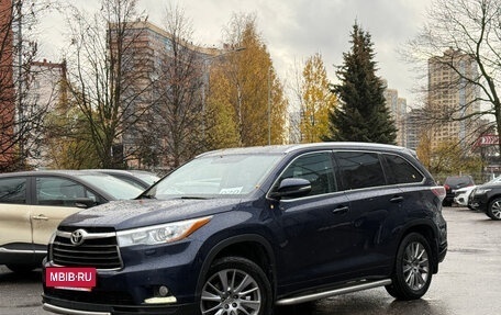 Toyota Highlander III, 2014 год, 2 749 000 рублей, 3 фотография