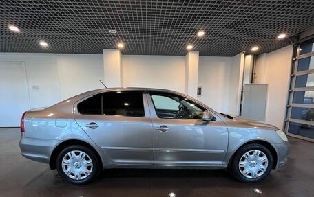 Skoda Octavia, 2011 год, 680 000 рублей, 2 фотография