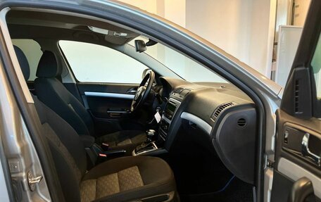 Skoda Octavia, 2011 год, 680 000 рублей, 29 фотография