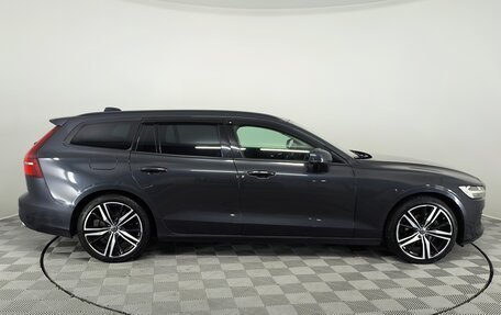 Volvo V60 II, 2019 год, 2 390 000 рублей, 6 фотография
