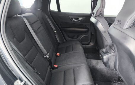 Volvo V60 II, 2019 год, 2 390 000 рублей, 10 фотография