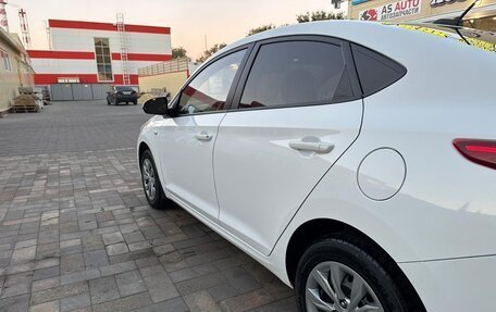 Hyundai Solaris II рестайлинг, 2019 год, 990 000 рублей, 7 фотография