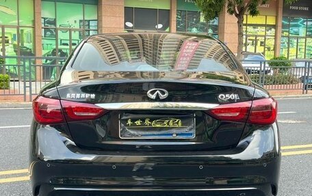 Infiniti Q50 I рестайлинг, 2021 год, 1 900 000 рублей, 4 фотография