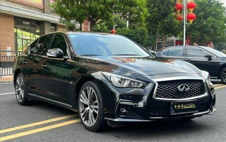 Infiniti Q50 I рестайлинг, 2021 год, 1 900 000 рублей, 2 фотография