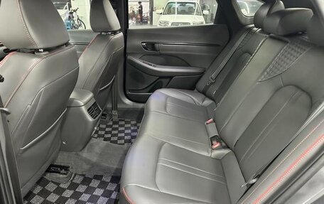 Hyundai Sonata VIII, 2021 год, 1 900 000 рублей, 7 фотография