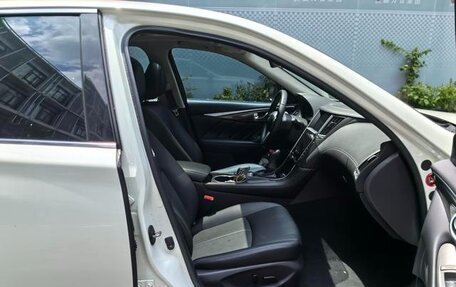 Infiniti Q50 I рестайлинг, 2021 год, 2 000 000 рублей, 9 фотография