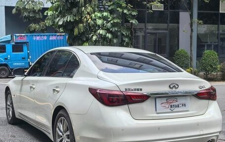 Infiniti Q50 I рестайлинг, 2021 год, 2 000 000 рублей, 4 фотография