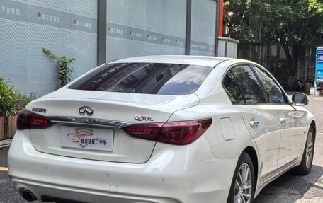 Infiniti Q50 I рестайлинг, 2021 год, 2 000 000 рублей, 6 фотография