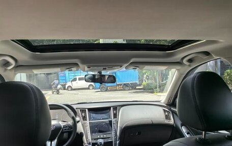 Infiniti Q50 I рестайлинг, 2021 год, 2 000 000 рублей, 10 фотография