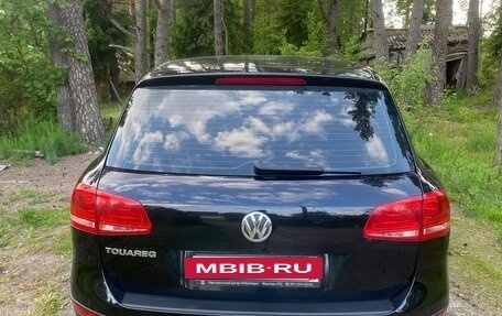 Volkswagen Touareg III, 2011 год, 2 200 000 рублей, 9 фотография