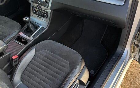 Volkswagen Passat B7, 2011 год, 1 350 000 рублей, 13 фотография