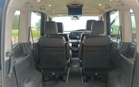 Honda Stepwgn IV, 2018 год, 2 100 000 рублей, 7 фотография