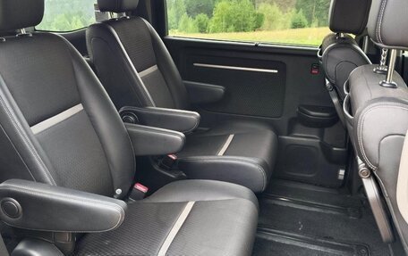 Honda Stepwgn IV, 2018 год, 2 100 000 рублей, 6 фотография