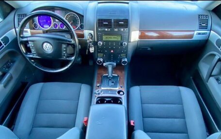 Volkswagen Touareg III, 2008 год, 875 000 рублей, 10 фотография