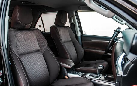 Toyota Fortuner II, 2017 год, 3 500 000 рублей, 18 фотография