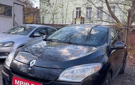 Renault Megane III, 2012 год, 630 000 рублей, 1 фотография