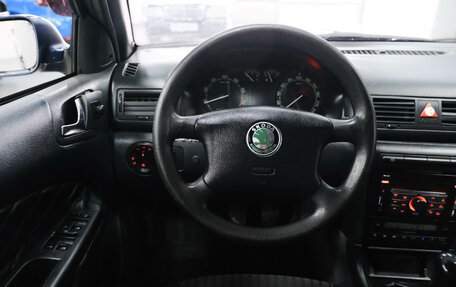 Skoda Octavia IV, 2002 год, 365 000 рублей, 18 фотография