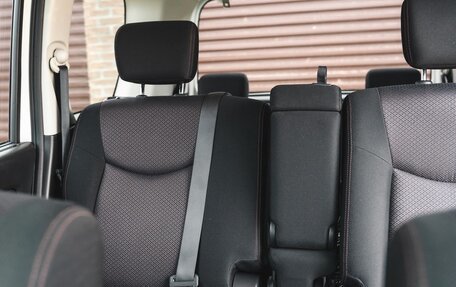 Nissan Serena IV, 2013 год, 1 282 000 рублей, 18 фотография